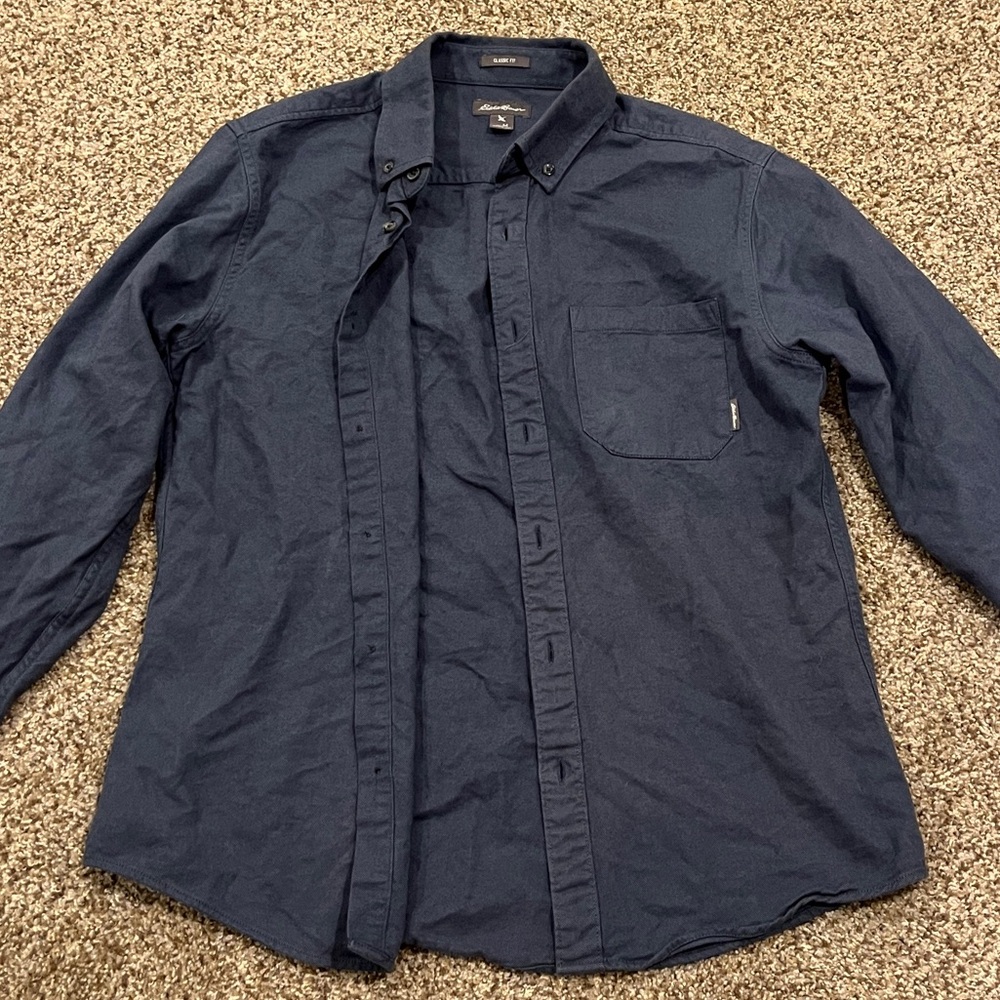 Eddie Bauer button down shirt, 100% cotton, classic fit, blue, men’s M